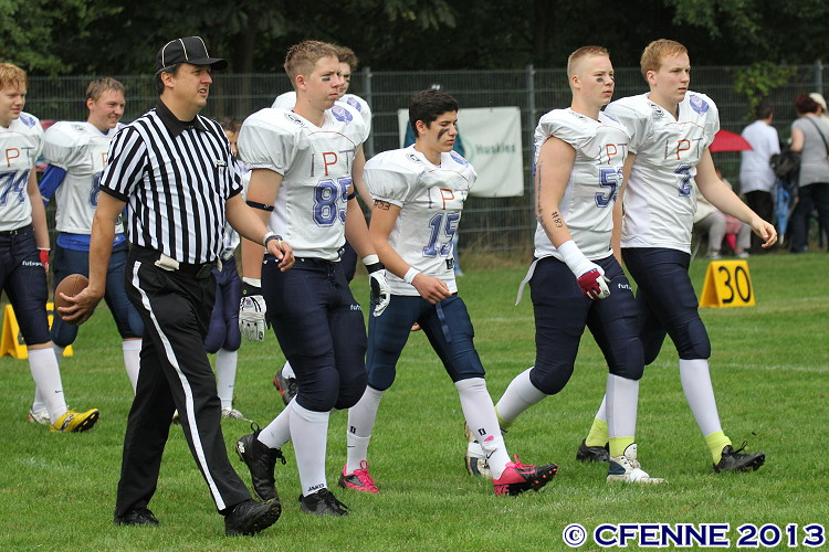 20130908rookiehuskies-hrd006.jpg