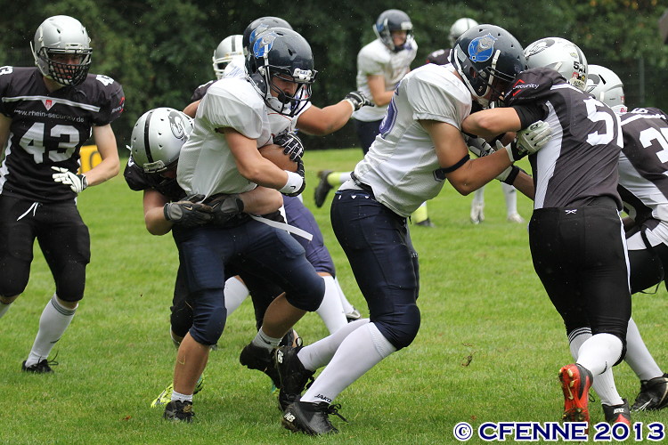 20130908rookiehuskies-hrd035.jpg