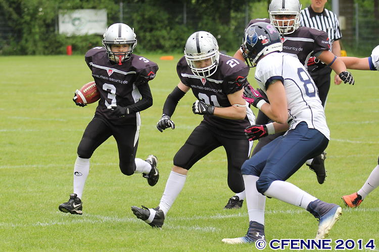 20140601rookiehuskies-hrd082.jpg
