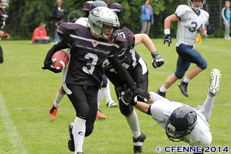 20140601rookiehuskies-hrd154.jpg