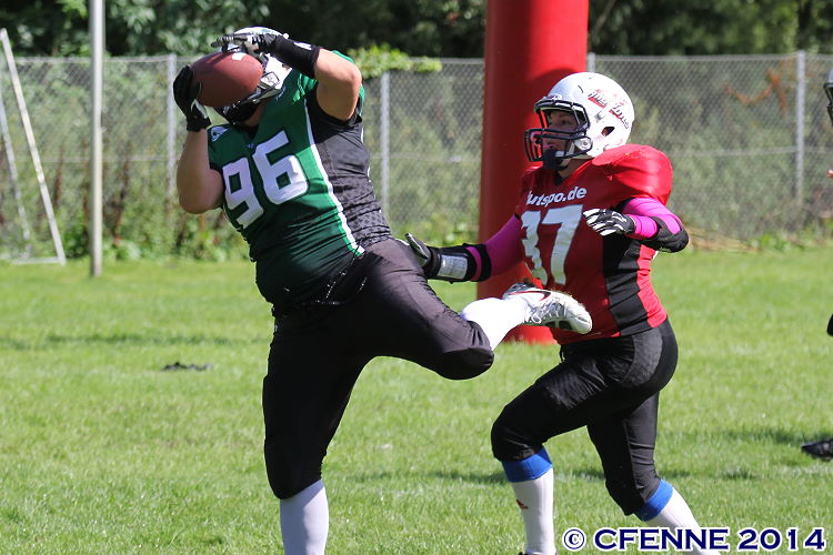 20140824amazons-shamrocks273.jpg