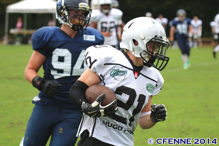 20140914hrd-huskies0353.jpg
