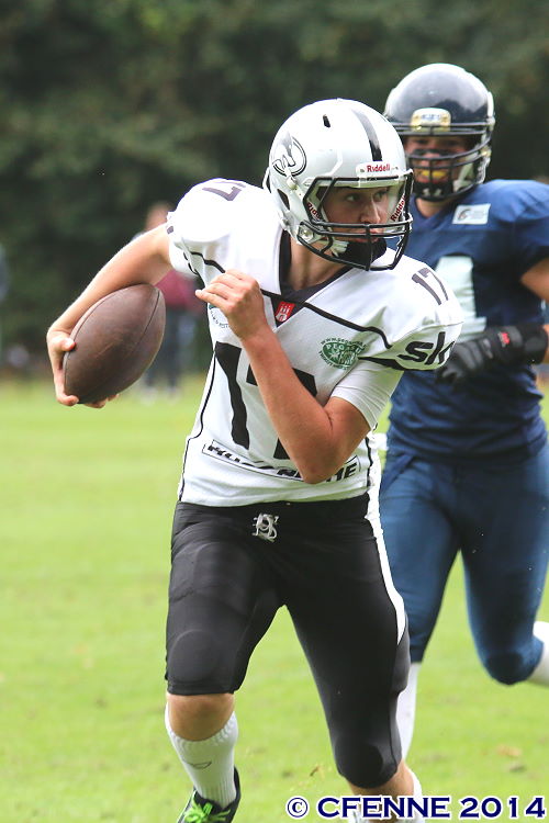 20140914hrd-huskies0377.jpg