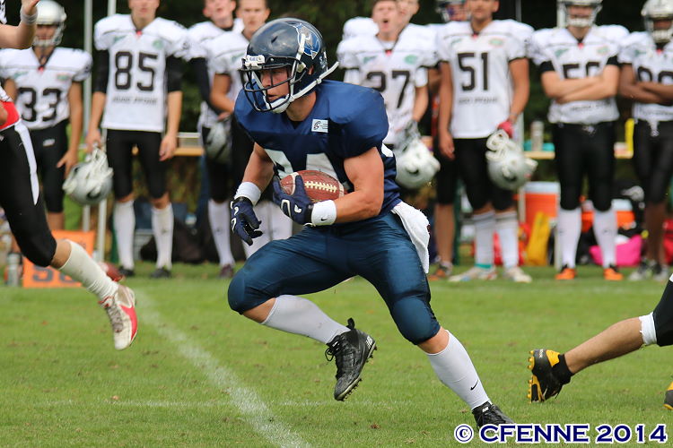 20140914hrd-huskies0883.jpg