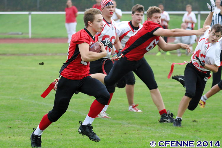 20140920-21juniorflagbowl0264.jpg