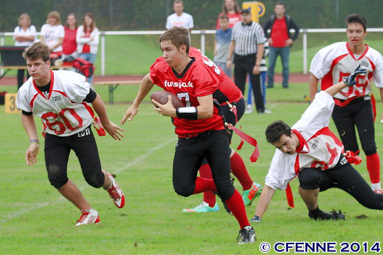 20140920-21juniorflagbowl0518.jpg