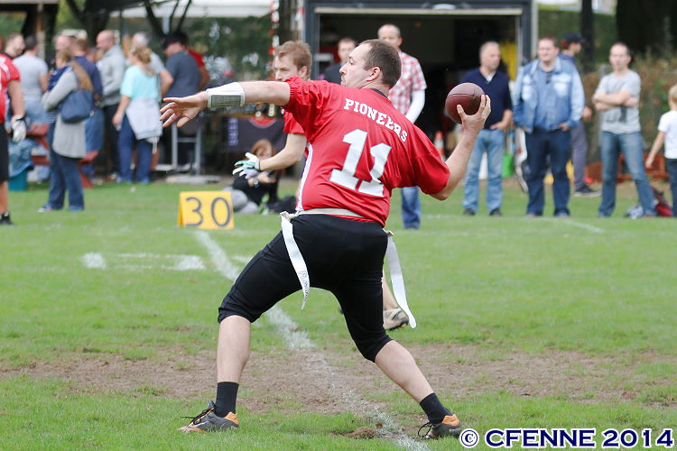 20140927dffl-bowl0330.jpg