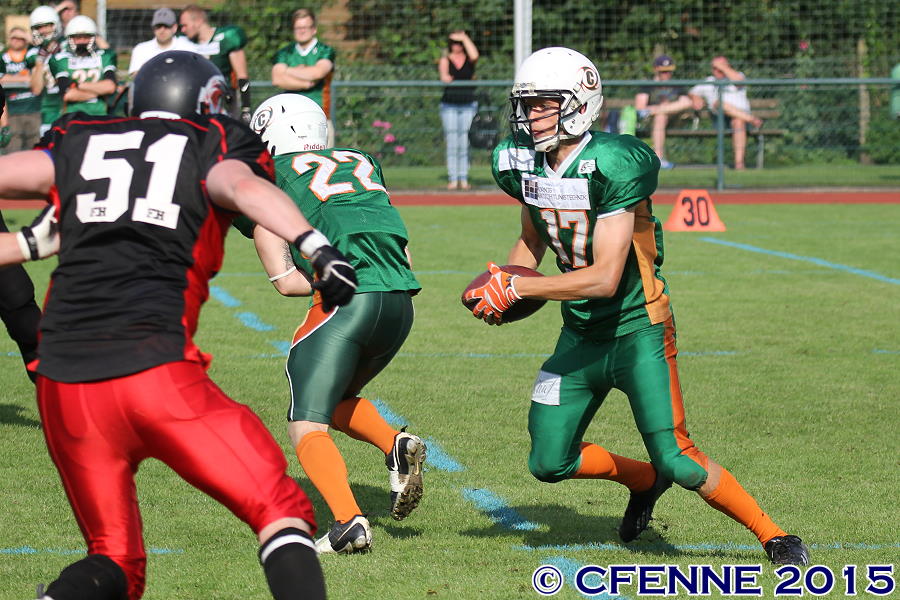 20150829mustangs-canes0774.jpg