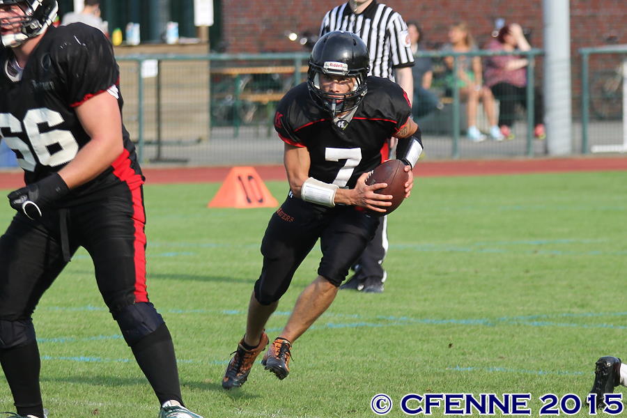 20150829mustangs-canes1023.jpg