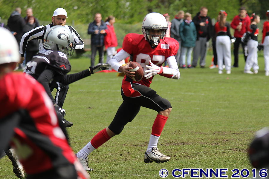 20160424redguardians-rookiehuskies589.jpg