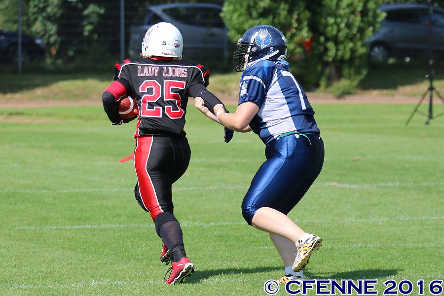 20160730ladylions-devilyns0440.jpg