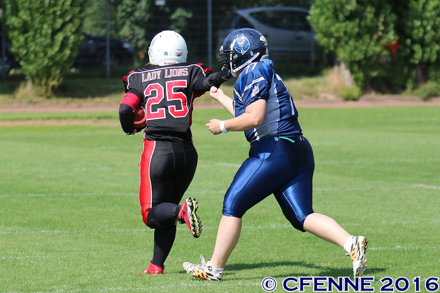 20160730ladylions-devilyns0441.jpg