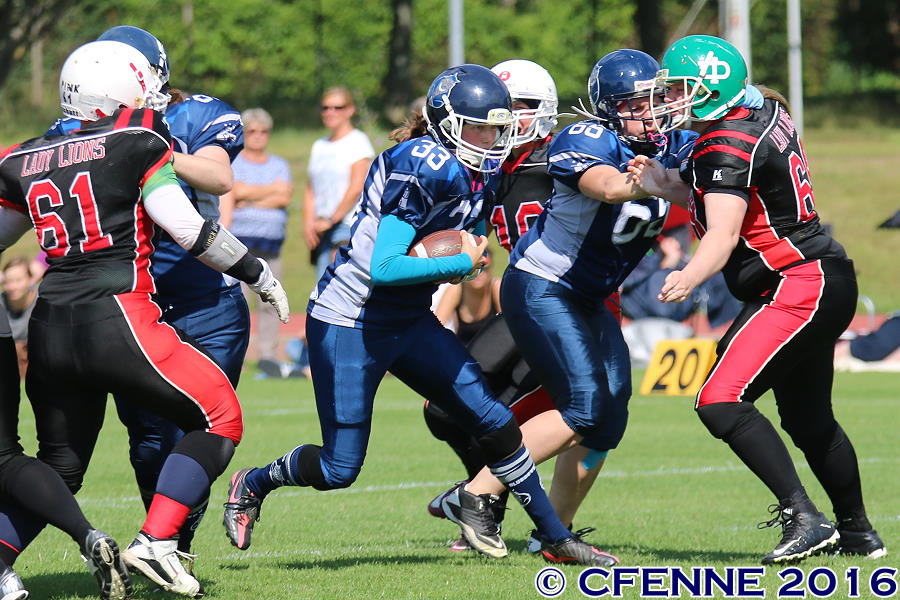 20160730ladylions-devilyns0510.jpg