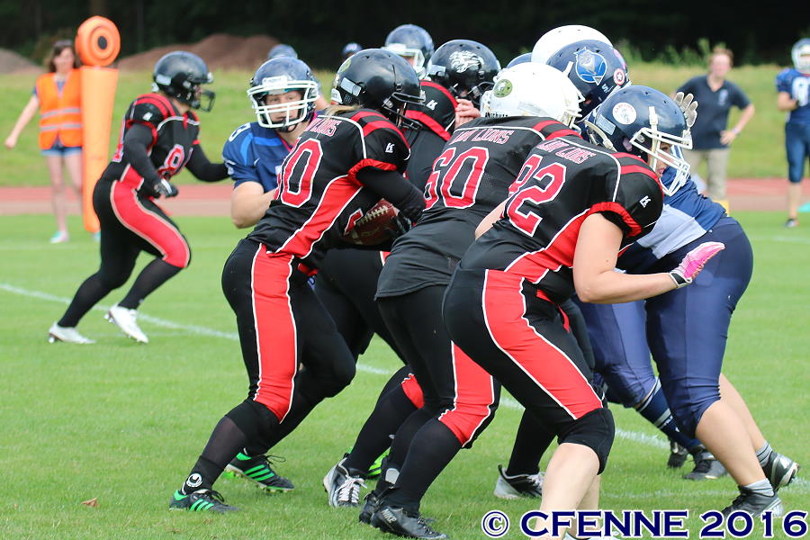 20160730ladylions-devilyns0754.jpg