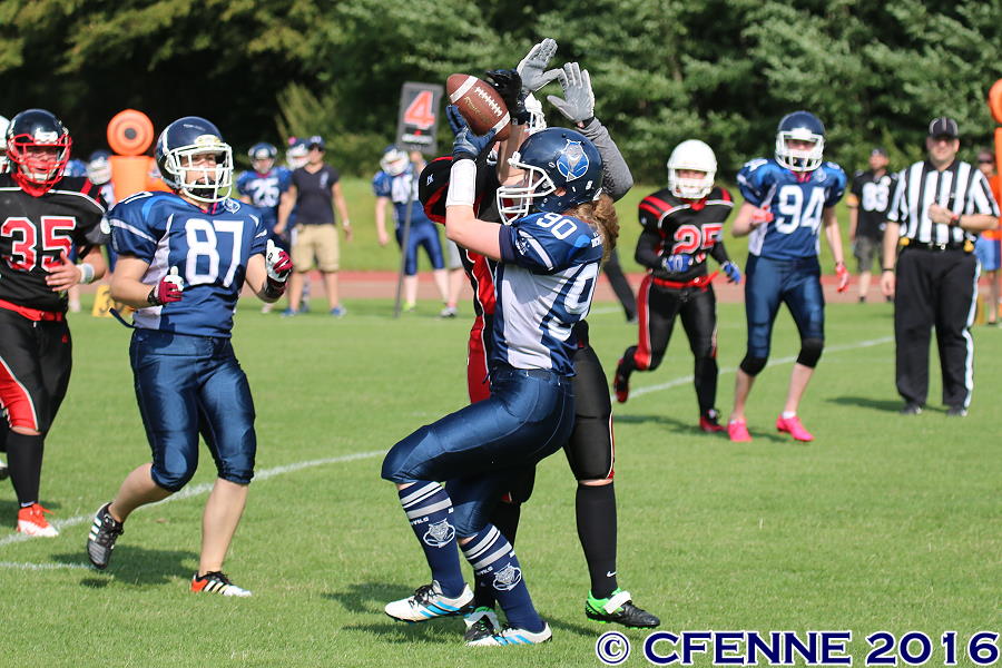 20160730ladylions-devilyns0841.jpg