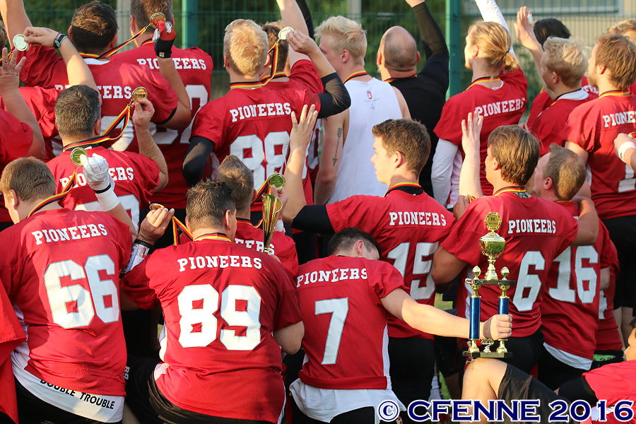 20161002dffl-bowl1976.jpg