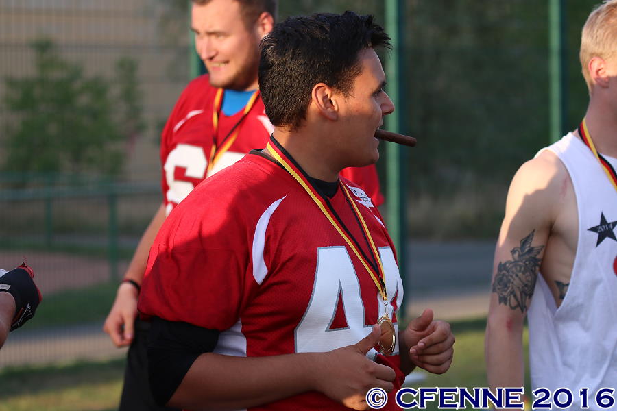 20161002dffl-bowl2012.jpg