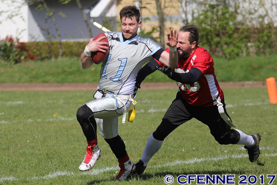 20170430flagravens-piosnappers481.jpg