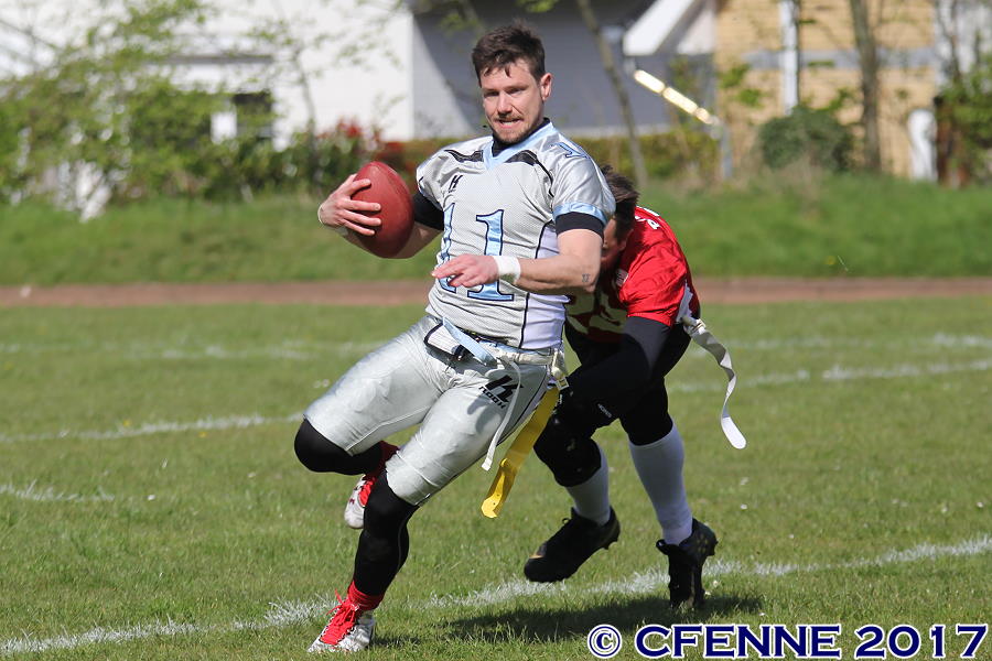 20170430flagravens-piosnappers482.jpg